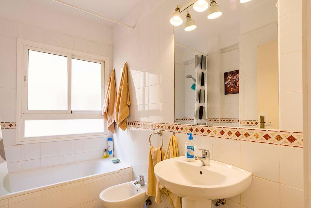 Sohocenter Apartment 2 Rooms Young People Only Malaga Ngoại thất bức ảnh